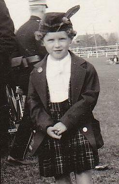 Who Am I? December 2014